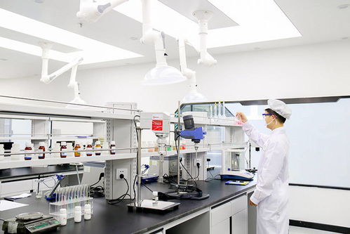 廣州OEM鎮(zhèn)定舒敏噴霧代加工 打造敏感肌護(hù)膚新寵，平替玉澤的優(yōu)質(zhì)化妝品解決方案